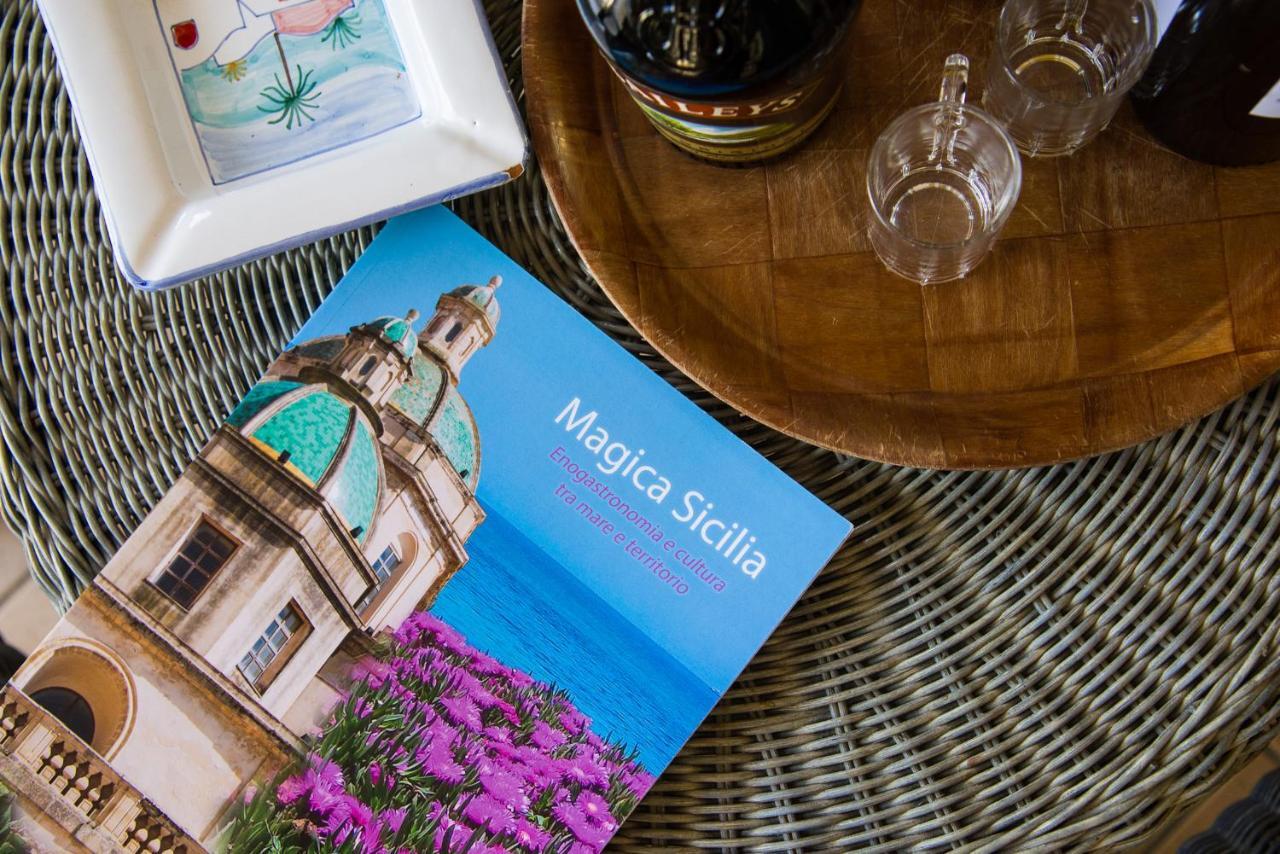 Villa Silvana Мадзара дел Вало Екстериор снимка